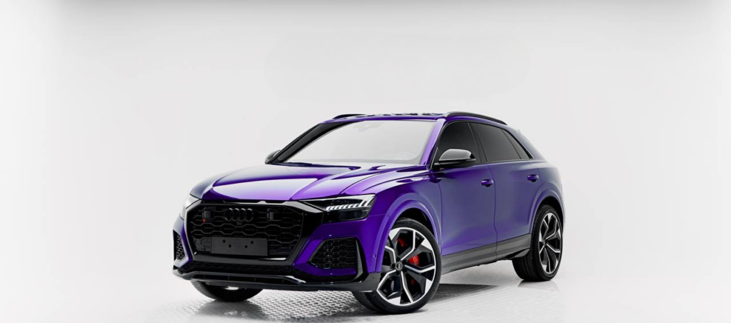 Rent Audi RSQ8 in Dubai