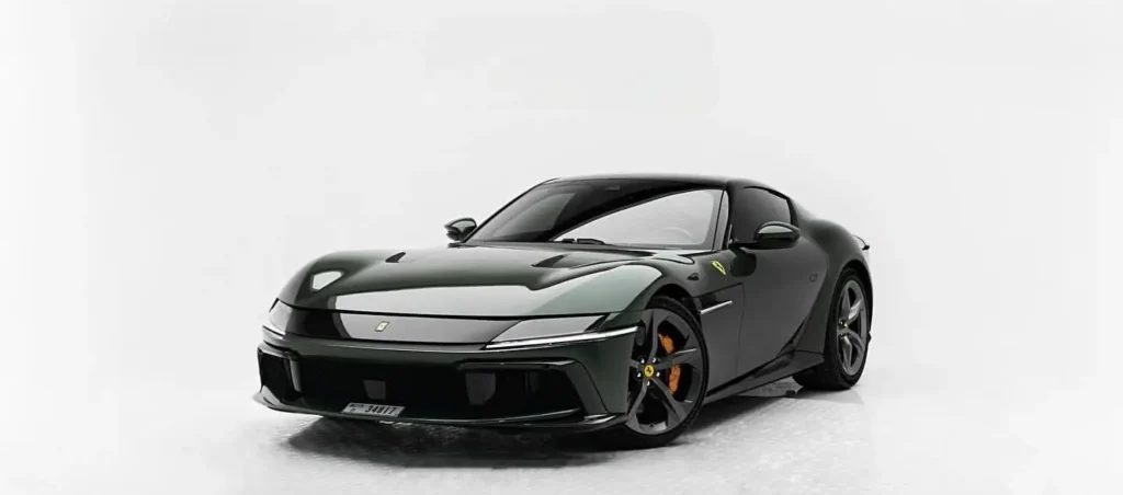 rent Ferrari 12 Cilindri duabi