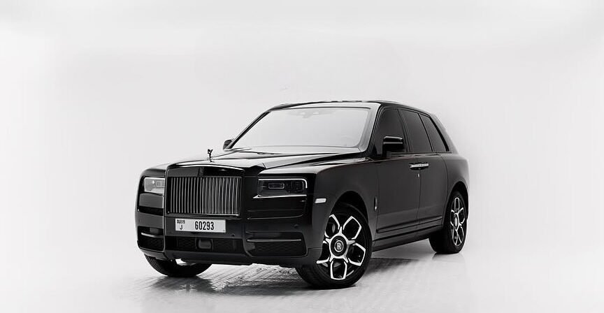 rent Rolls Royce Cullinan in Dubai